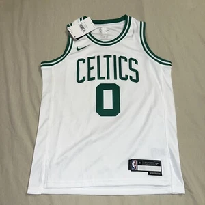 NEW JAYSON TATUM #0 YOUTH M BOSTON CELTICS WHITE JERSEY BASKETBALL - Picture 1 of 4