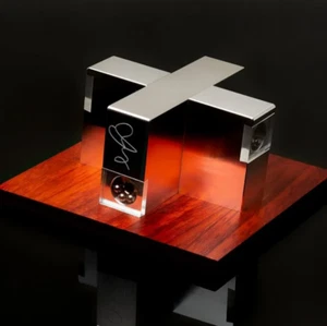 Sweta Cross - Luxury Aluminium Puzzle by Wil Strijbos - Picture 1 of 2