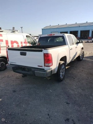 BLK RIGHT REAR DOOR TRIM PANEL 20809117 2011 GMC SIERRA150 - Imagem 1 de 4