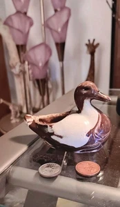 Miniatur Steinzeug Ente Pflanzgefäß braun Marmor Crackle Glasur 2,25" hoch x 3" lang - Bild 1 von 9