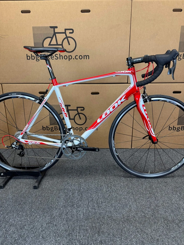 Bicicleta de carretera Look 566 usada, fibra de carbono-2010, grande (56 cm) Foto 1 de 4