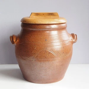 ERRINGTON REAY - Large Salt Glazed Stoneware Storage Jar with Wooden Lid, 33 cm - Picture 1 of 12
