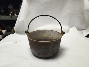 Antique Unbranded 8" Dia. Cast Iron Pot Dutch Oven Enameled Inside - Picture 1 of 13