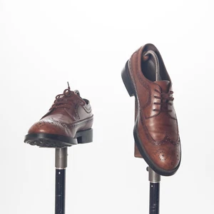 Zapatos TOD’S Brogue de Cuero Marrón para Hombre Talla UK9 US10 Suelas de Goma - Imagen 1 de 6