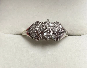 Damen echter Diamant dreistufiger Marquise Cluster Ring ~ 10K Weißgold - Bild 1 von 6