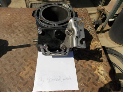 (#3 reference) for core 2001 yamaha waverunner GP1200R CYLINDER JUG - Image 1 of 4