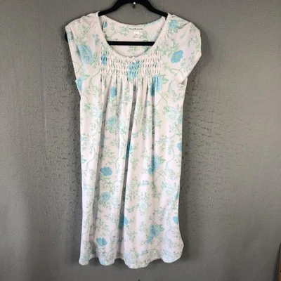 Camisón Miss Elaine para mujer pequeño azul floral manga corta encaje ribete ropa para dormir Foto 1 de 4