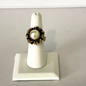 Vintage Faux Perle Blume Ring Grobe Struktur Brutalist Goldfarben - Bild 1 von 7