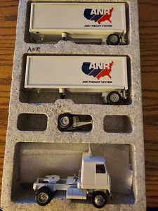 Winross ANR Freight System Semi Tractor Trailer 1:64 Diecast Modell - Bild 1 von 1
