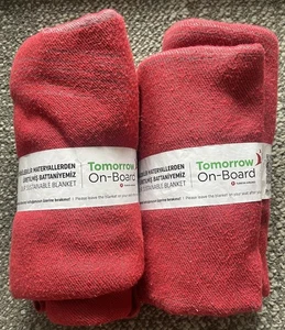2 TURKISH AIRLINES Manta de Cabina Premium Diseño Cinta Viaje Tiro Textil ¡Nuevo! - Imagen 1 de 4