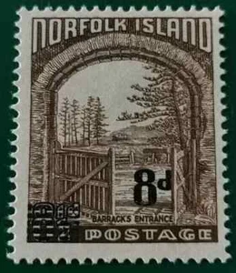 Norfolk Island: 1958 Issues of 1953 Surcharged 8/8½ P. (Collectible Stamp). - Picture 1 of 1