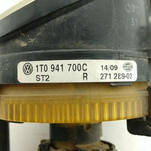 Light For Tiguan OEM Assy Right Fog Pitted - Picture 1 of 3