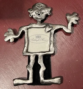 Quadro in peltro uomo danzante cornici popolari Ruth Reynolds Darby per Ashleigh Manor - Foto 1 di 4