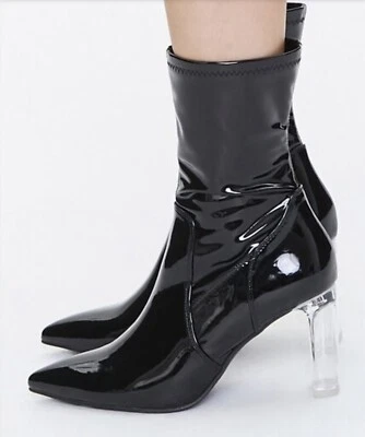 Botines Forever 21 charol negro media pantorrilla para mujer talla 6 Foto 1 de 4