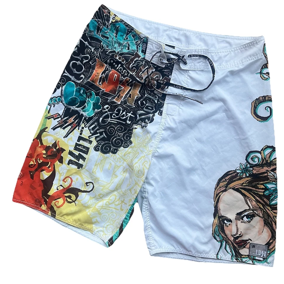 Boardshorts de surf vintage .Lost x ThirtySix 36 Y2K arte graffiti estilo raro Foto 1 de 4