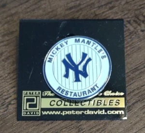 New York Yankees Mickey Mantles Restaurant Collectible Pin New - Picture 1 of 2