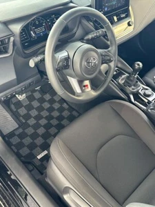 Alfombra alfombrilla delantera trasera a cuadros P2M para Toyota GR Corolla 2019+ - Imagen 1 de 4