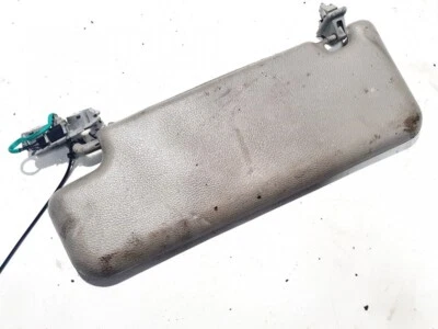 Parasol Volvo S80 2000, con luz y espejo y clip usado, Gen #1543144-82 Foto 1 de 4