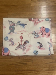 Vintage Circus Fabric Cloth 40.5" X 35" Elephant Zebra Bear Clown TIger Monkey - Picture 1 of 10