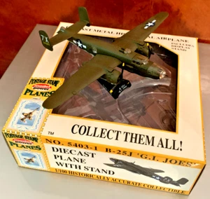 B-25, North American Mitchell Bomber. Die Cast Metal. 1:100 scale. New in Box. - Picture 1 of 5