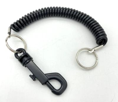 Bobina Llavero Cinturón Llavero Negro Plástico Clip Metal Anillos Divididos Lote de 75 NUEVO Foto 1 de 2