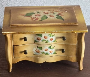 Hand-Painted Wooden 2 Drawer White Daisies Jewelry Box – Shabby Chic R Chest - Picture 1 of 19