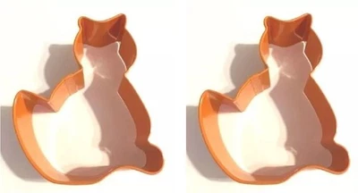 2 CORTADORES DE GALLETAS en forma de gato Wilton metal recubierto tamaño estándar 3-1/4" gatito Foto 1 de 2
