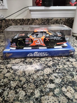 Robby Gordon 2002 Winners Circle #31 Cingular 无线 NASCAR 1:24 压铸汽车 — 第 1/4 张图片