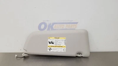 17 MERCEDES BENZ METRIS 447 类型 SUN VISOR LEFT DRIVER ILLUMINATED — 第 1/4 张图片