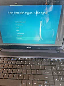 ACER Aspire 5733 Laptop - Intel Core i3-370M 15.6" screen 6 GB memory 500 GB HDD - Picture 1 of 4