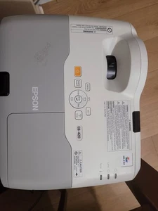 Projector EPSON EB-420  PROJECTOR Includes  Power Lead Cable no remote - Picture 1 of 10