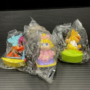 Vintage Muppet Babies Hungry Jacks 2004 ~ Animal,Miss Piggy ,Fuzzy Bear sealed - Picture 1 of 4