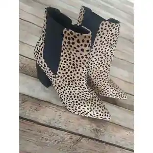NWOT Qupid Women Leopard Print Ankle Boots Shoes Sz 8 - Picture 1 of 8