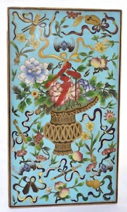 Ancienne plaque émaillée chinoise dorée cloisonnée panier à fleurs épée motif chauve-souris 14" - Photo 1 sur 9