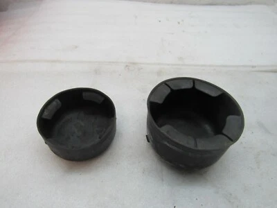 AH077950 2002-2009 Chevrolet Envoy Trail Blazer portavasos inserto de goma #E-80K Foto 1 de 3