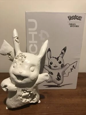 Daniel Arsham Pokemon Pikachu Cristalizado Edición Limitada 500 Archivo Auténtico Foto 1 de 4