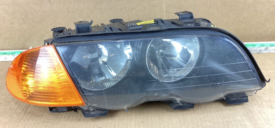 Faro delantero derecho BMW 325i 328i E46 1999-2001 con luz de intermitente OEM Foto 1 de 4