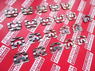 Toyota Celica TA23 RA23 TA28 RA28 1974 1975 1977 clips para molduras de parabrisas Foto 1 de 4
