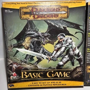 Gioco base Wizards of the Coast Dungeons & Dragons 2004 scatola di ricambio vuota - Foto 1 di 3