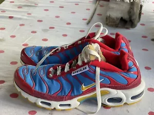 Nike Air Max Plus SE Running Club Herren Sportschuhe Größe 9,5 blau rot DC9332-600 - Bild 1 von 10