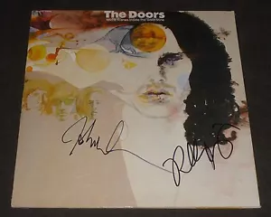 JOHN DENSMORE & ROBBY KRIEGER SIGNIERT SELTSAME SZENEN IN DER GOLDMINE LP TÜREN - Bild 1 von 4