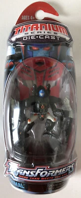Transformers Titanium Series Optimus Primal - 2006 - Image 1 of 2