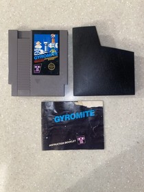 Gyromite (Nintendo NES, 1985) Famicom w/o adaptor, Authentic, Tested 5 Screw