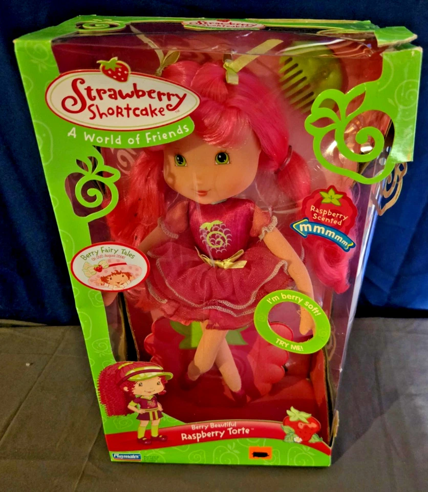 Strawberry Shortcake Berry Surprise 12-inch Plush Doll 2006