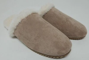 Isaac Mizrahi Live! Size US 10 M Women's Faux Fur Slip-On Classic Slippers Camel - Picture 1 of 11