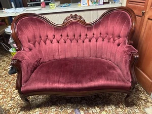 Hand-carved Kimball Red Victorian loveseat - Picture 1 of 4