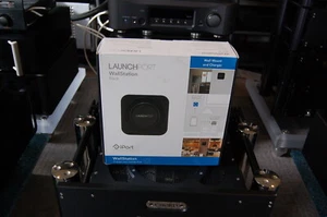 Launchport Wall Station 70170- Black - Picture 1 of 5