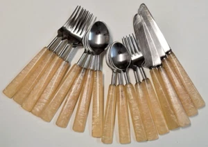 Set posate finto MOP avorio manici perlati vintage inox 17 pezzi India - Foto 1 di 24
