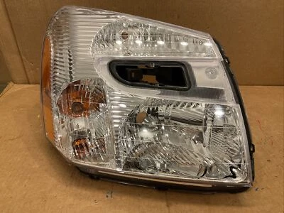 Faro derecho para Chevy Equinox 2005 2006 07 08 09 halógeno - pestaña rota Foto 1 de 4