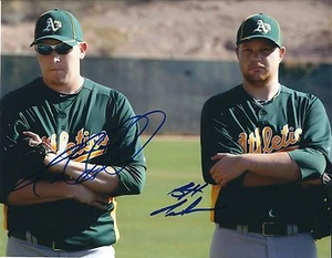 Signed 8x10 TREVOR CAHILL & BRETT ANDERSON Oakland A's photo- COA - Picture 1 of 1